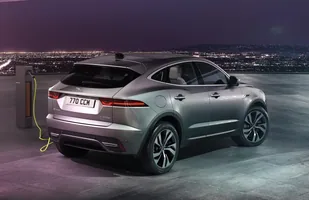 Jaguar E-Pace po liftingu — zdjęcie 6