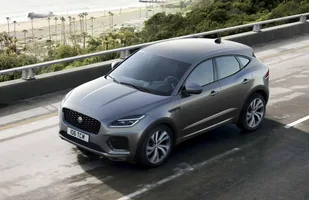 Jaguar E-Pace po liftingu — zdjęcie 7