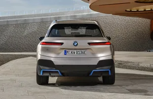 BMW iX. Elektryczny SUV — zdjęcie 5