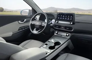 Hyundai Kona Electric po liftingu — zdjęcie 8