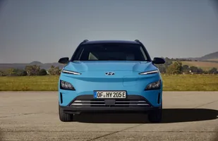 Hyundai Kona Electric po liftingu — zdjęcie 10