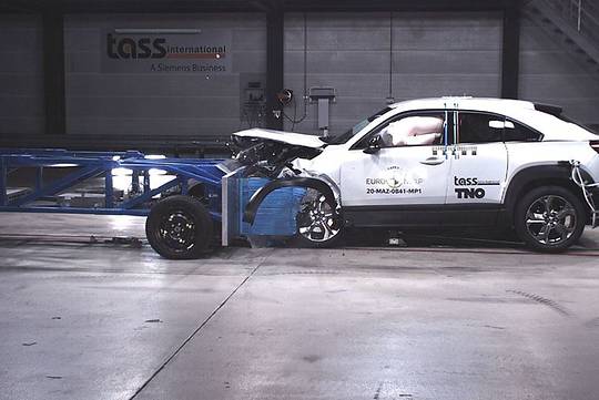 Honda Jazz i Mazda CX-30 wg Euro NCAP