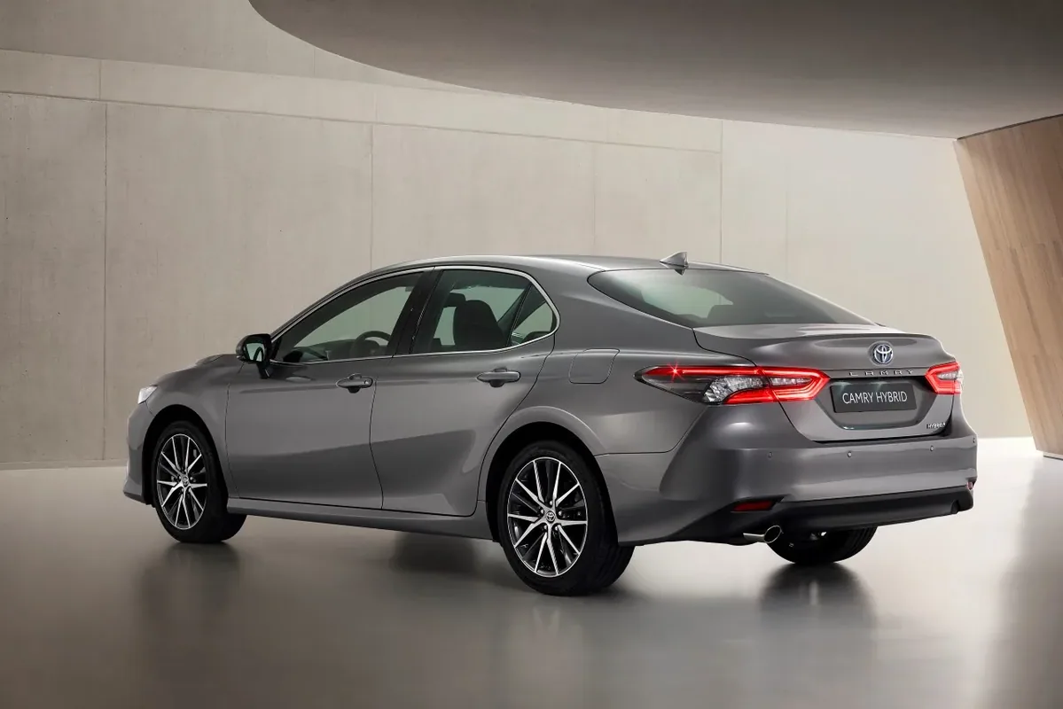 Toyota Camry po liftingu