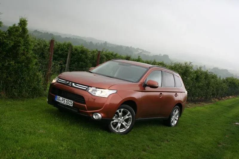 Mitsubishi Outlander III generacji