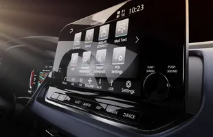 Nowy Nissan Qashqai  - wnętrze — zdjęcie 2