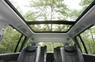 Renault Espace po liftingu — zdjęcie 4