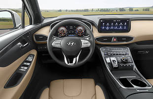 Hyundai Santa Fe hybrid