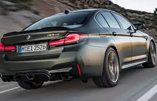 BMW M5 CS