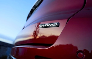Ford S-Max Hybrid