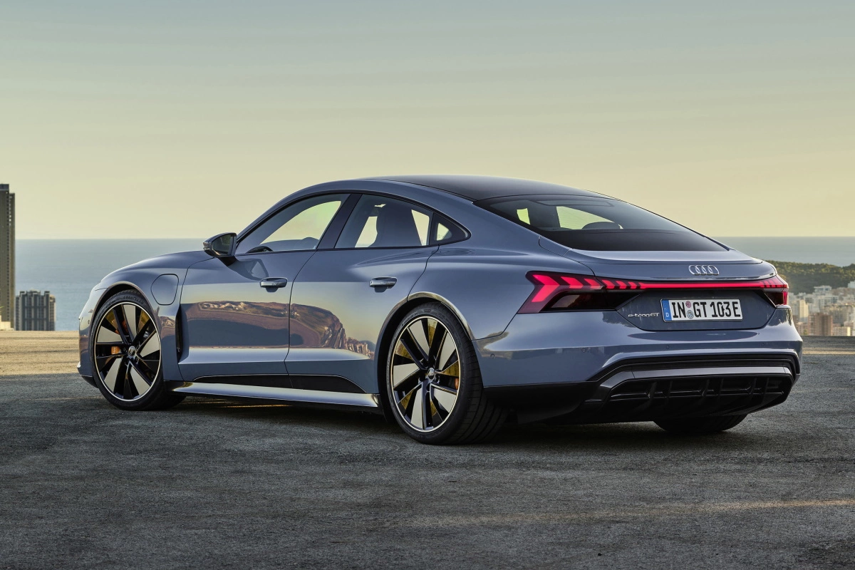 Audi e-Tron GT. Nowy potężny elektryk