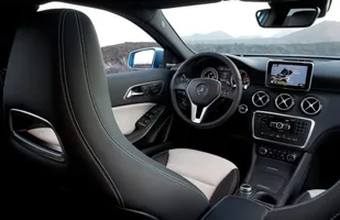 Nowa A-klasa tańsza niż BMW serii 1 — zdjęcie 4