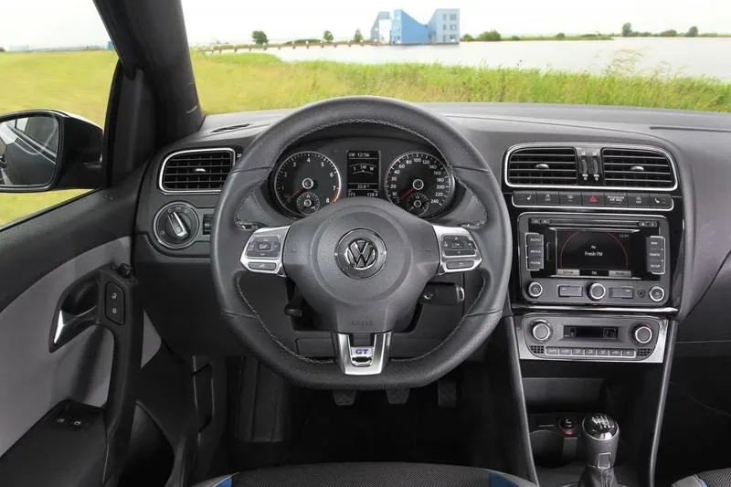 Wnętrze Polo BlueGT