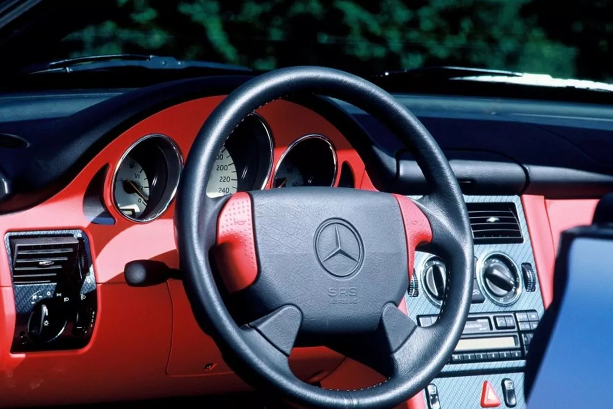 Ćwierć wieku Mercedesa SLK