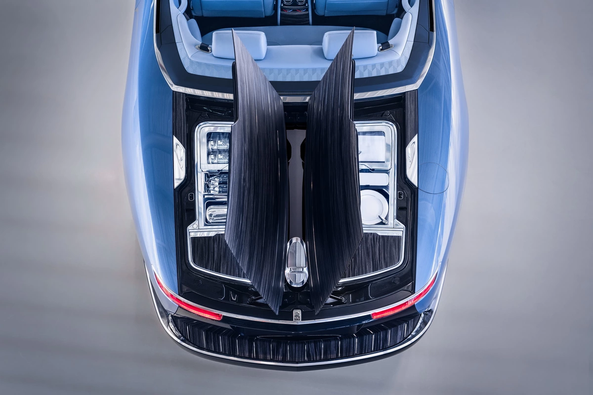 Rolls-Royce Tail Boat. Najdroższe auto świata