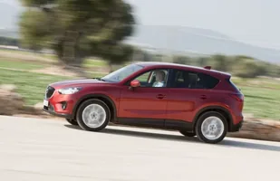 Mazda powalczy z Nissanem i Mitsubishi? — zdjęcie 5