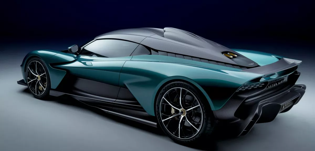 Aston Martin Valhalla