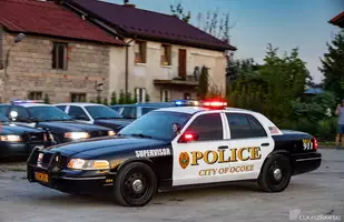 Fordy Crown Victoria w obiektywie Łukasza Rawskiego