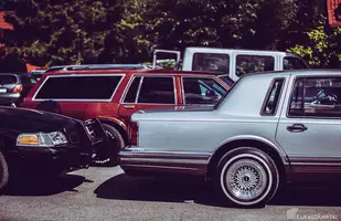 Fordy Crown Victoria w obiektywie Łukasza Rawskiego