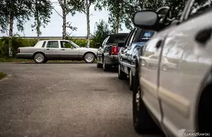 Fordy Crown Victoria w obiektywie Łukasza Rawskiego
