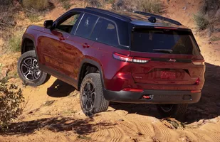 Nowy Jeep Grand Cherokee