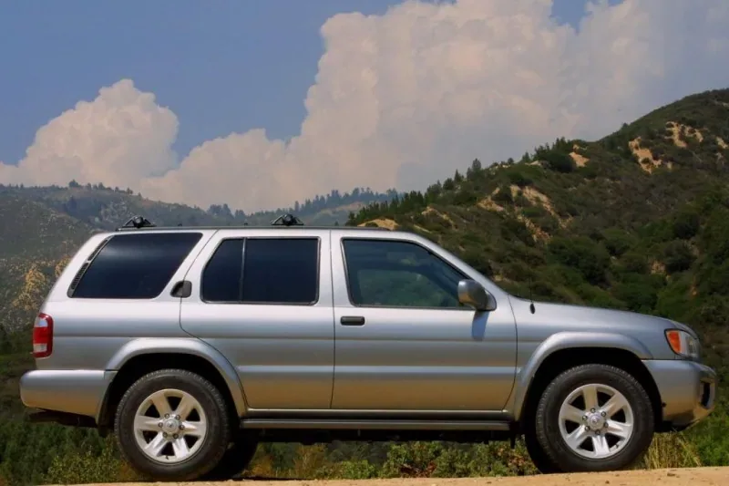 Nissan Pathfinder II