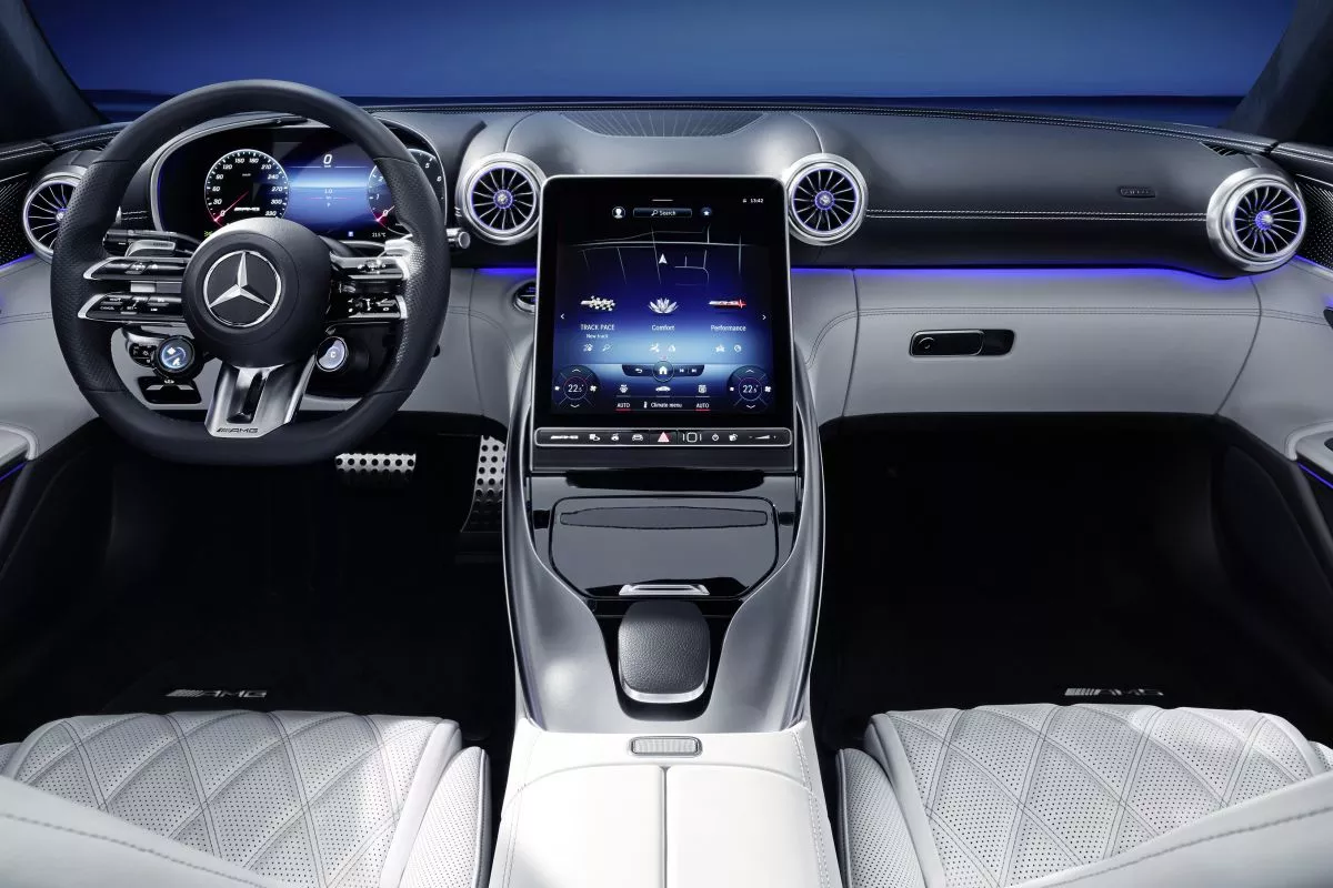 Mercedes-AMG SL nowej generacji już blisko