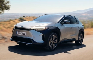 Toyota bZ4X. Pierwszy elektryczny SUV