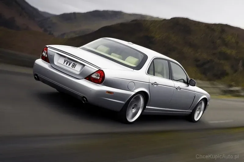 Jaguar XJ X350