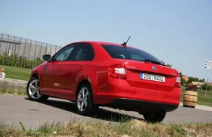 Jeździmy nową Skodą Rapid — zdjęcie 4