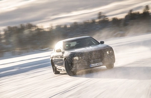 BMW i7 w zimowych testach