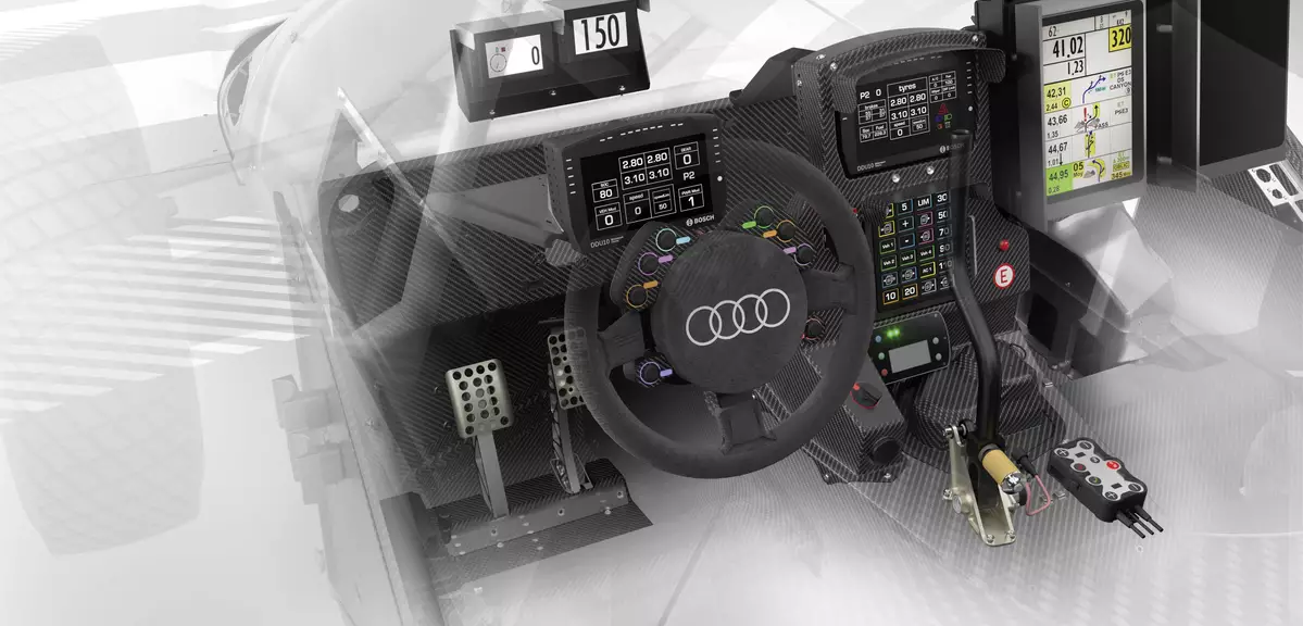 Audi RS Q e-tron na Dakar. Tak wygląda kokpit