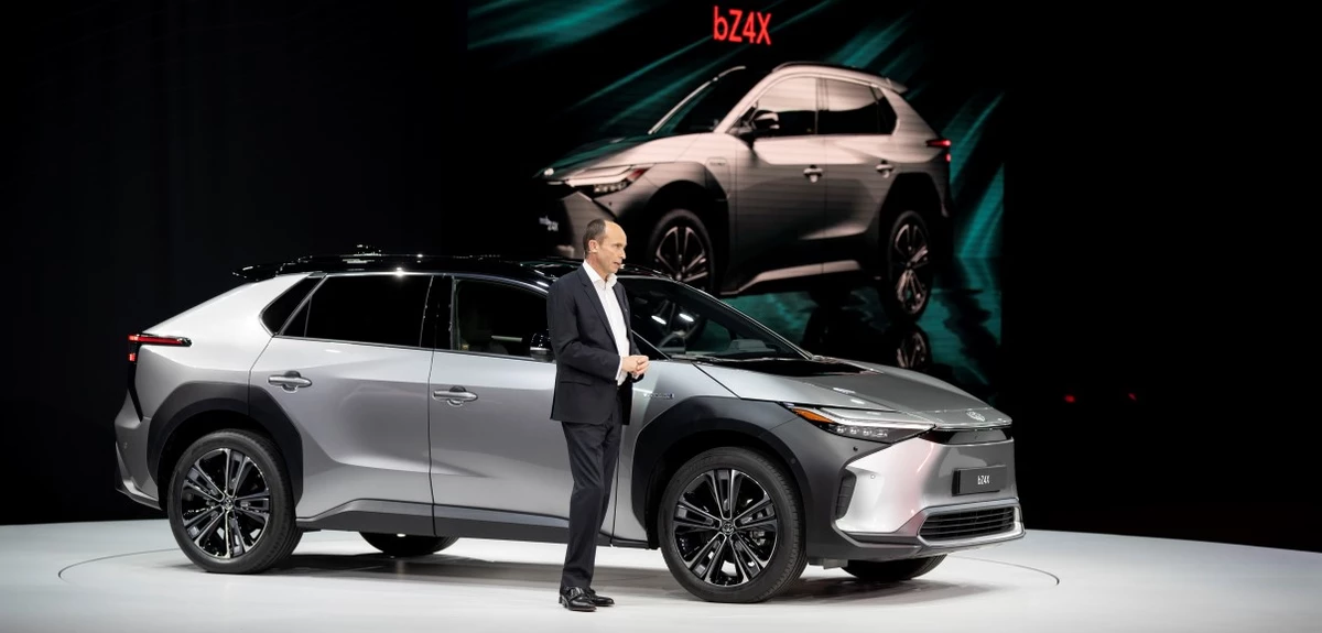 Toyota: „Elektryczne auta będą tańsze i łatwiej dostępne”