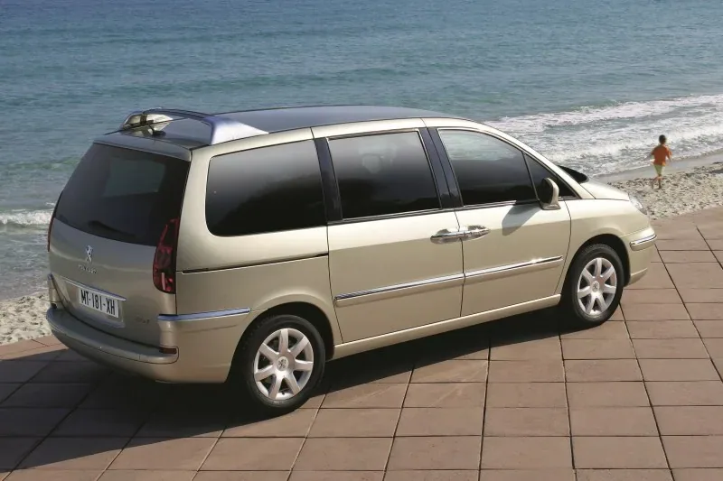 Peugeot 807