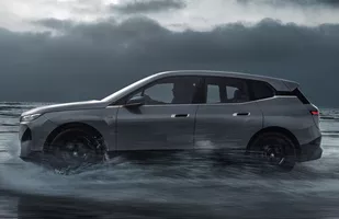 BMW iX M60. Nowość