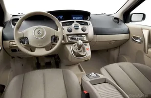 Używane: Renault Scenic II — zdjęcie 5