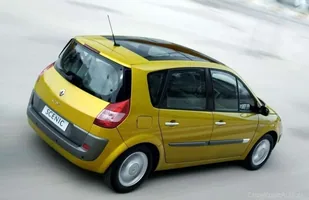 Używane: Renault Scenic II — zdjęcie 8