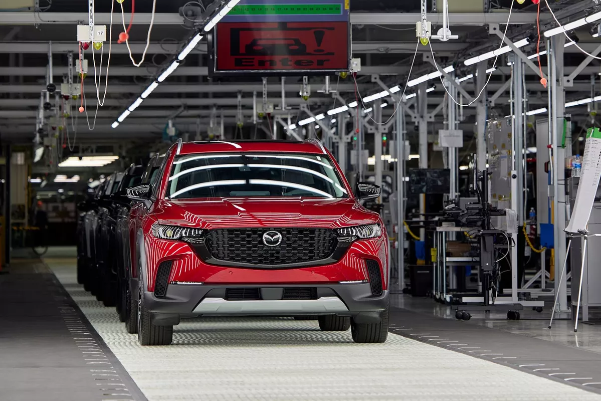Mazda CX-50 już w produkcji