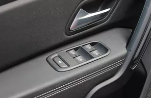 Dacia Duster 2022 bez retuszu