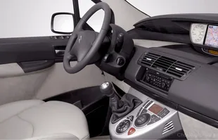 Używane: Citroen C8, Peugeot 807, Fiat Ulysse i Lancia Phedra — zdjęcie 2