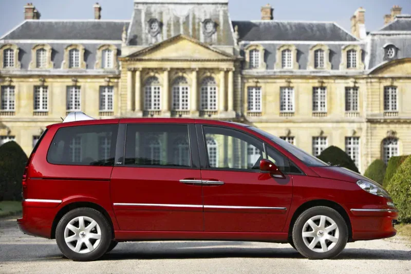 Peugeot 807