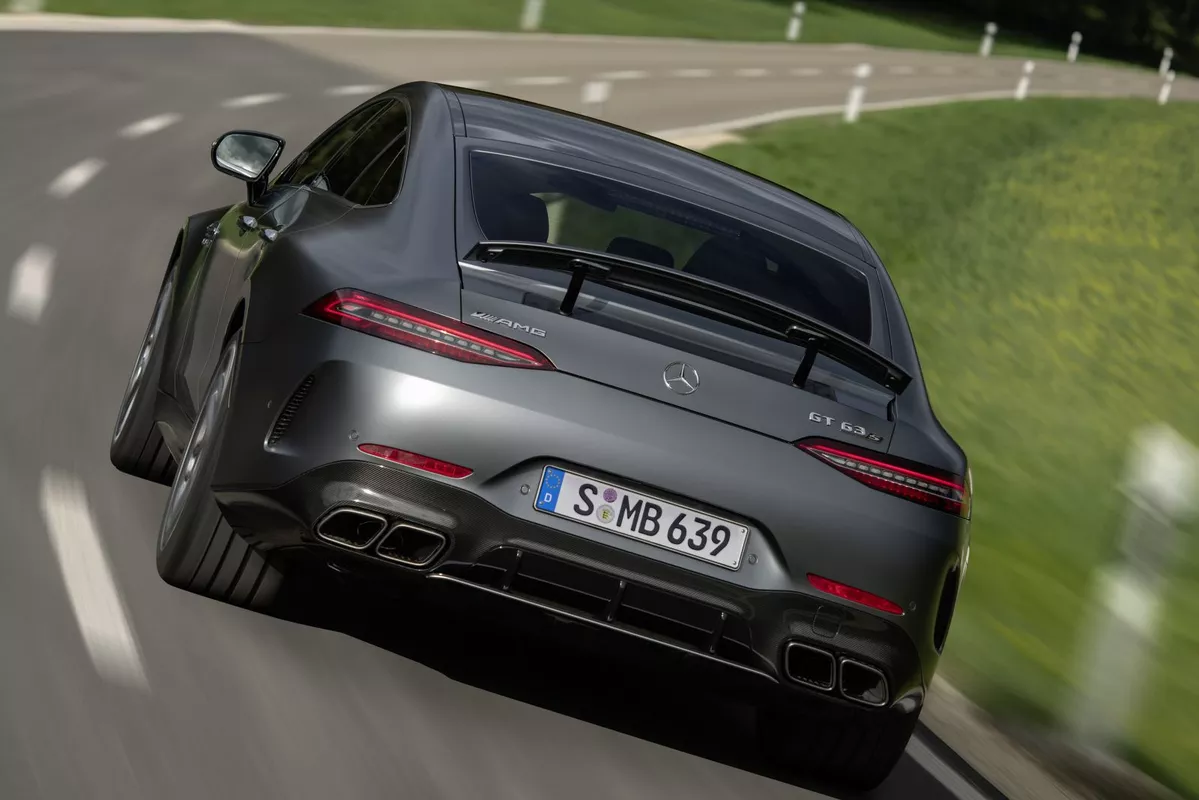 Odświeżony Mercedes-AMG GT Coupé V8 już w Polsce