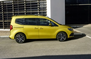 Mercedes klasy T. Klon Renault Kangoo