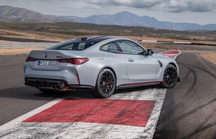 BMW M4 CSL. Lżejsze i szybsze!