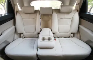 Oto całkiem nowa Kia Sorento — zdjęcie 2