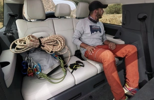 Land Rover Defender 130. Bardzo duża nowość