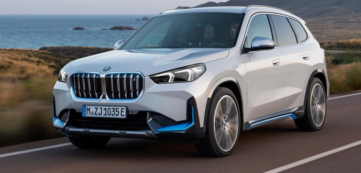 BMW iX1