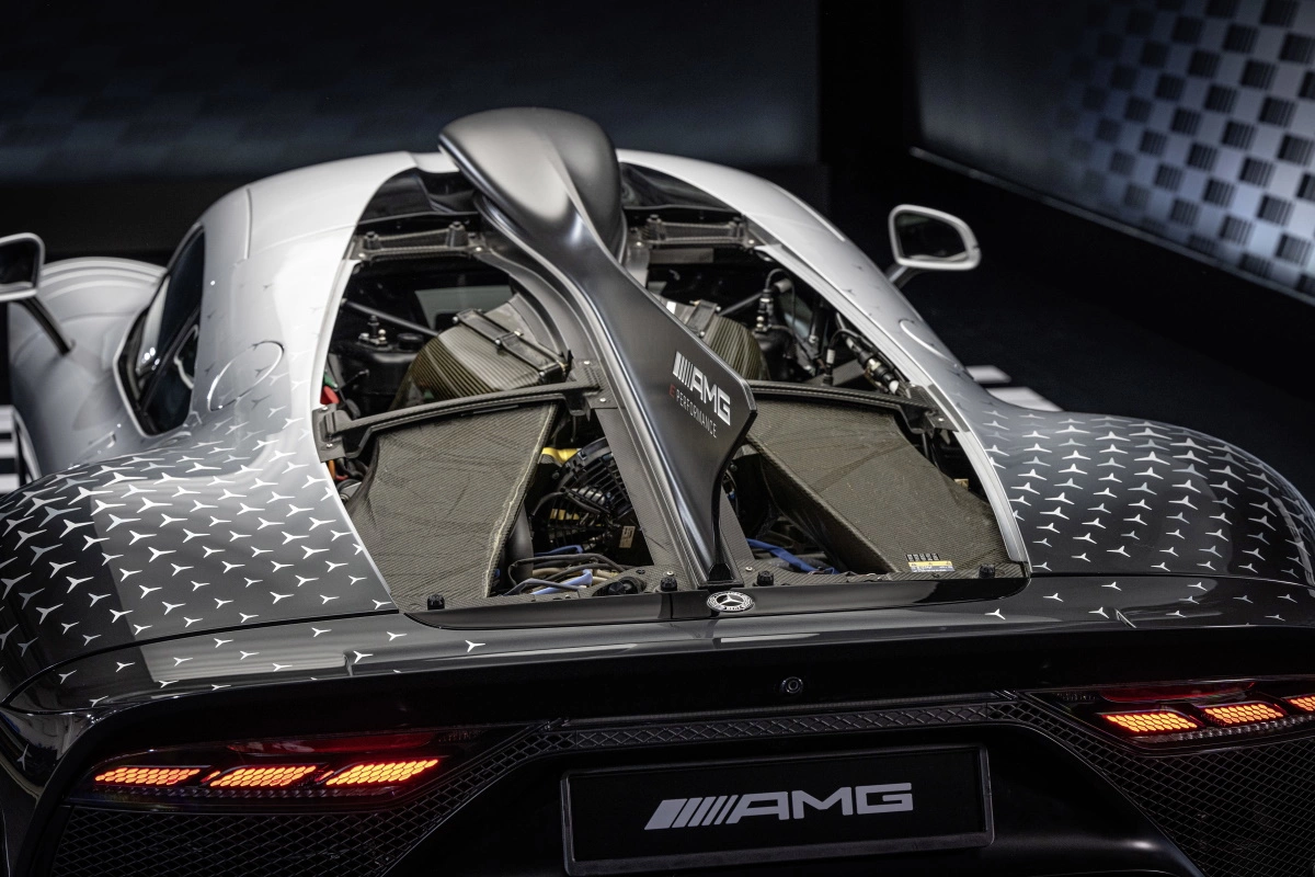 Mercedes-AMG One. Technologia wprost z F1