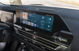 Citroen C4 X. Całkowita nowość