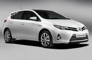 Oto nowa Toyota Auris. Podoba ci się? — zdjęcie 1