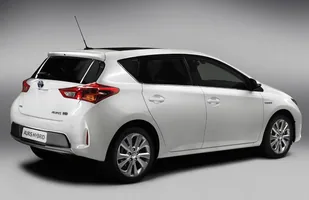 Oto nowa Toyota Auris. Podoba ci się? — zdjęcie 3
